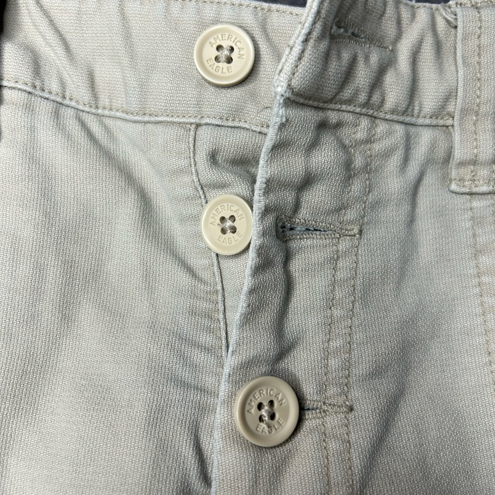 AMERICAN EAGLE SHORTS - Picture 4 of 5